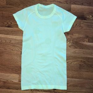 Lululemon Swiftly Tech Short Sleeve